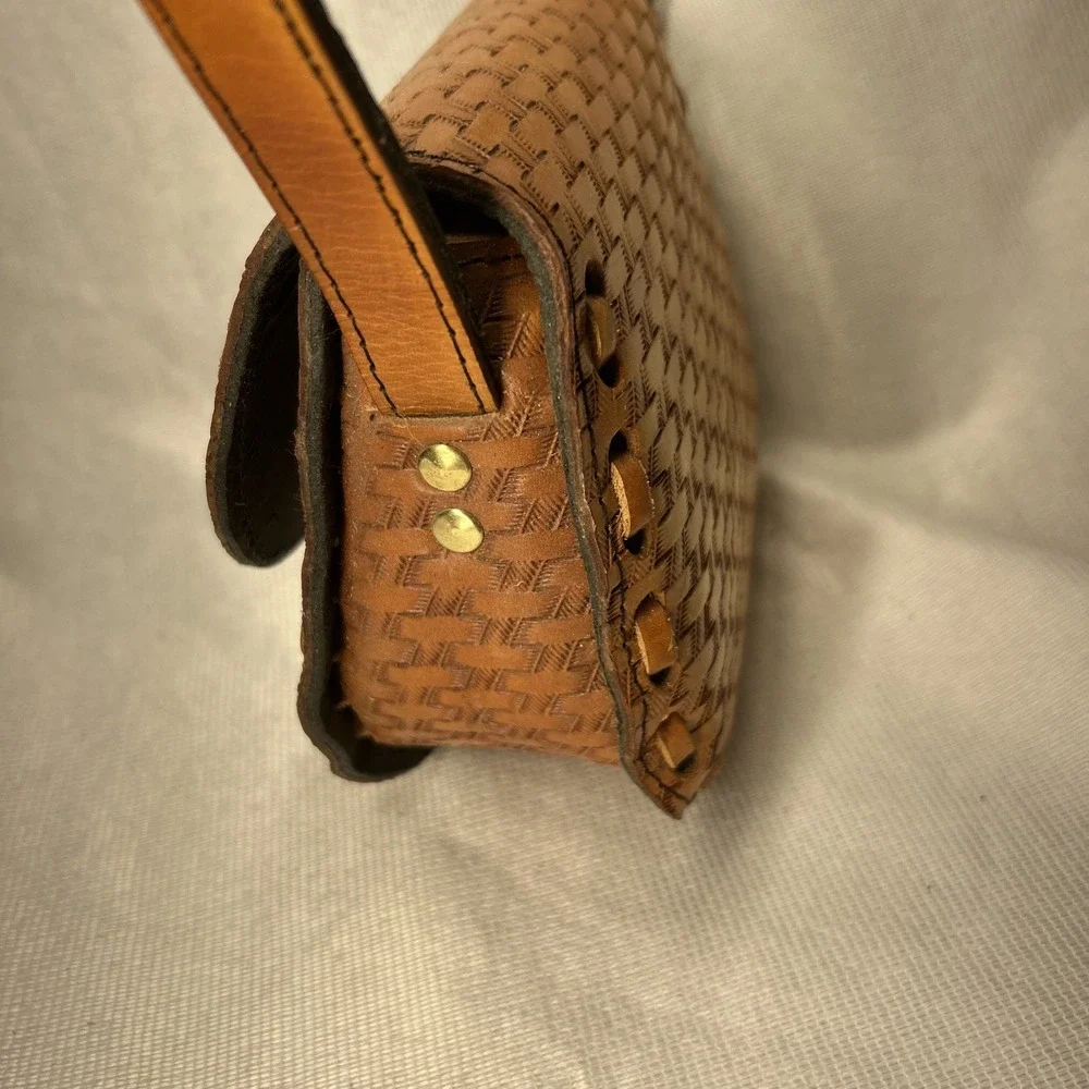 Handmade Leather Small Purse Never Used Great Condition